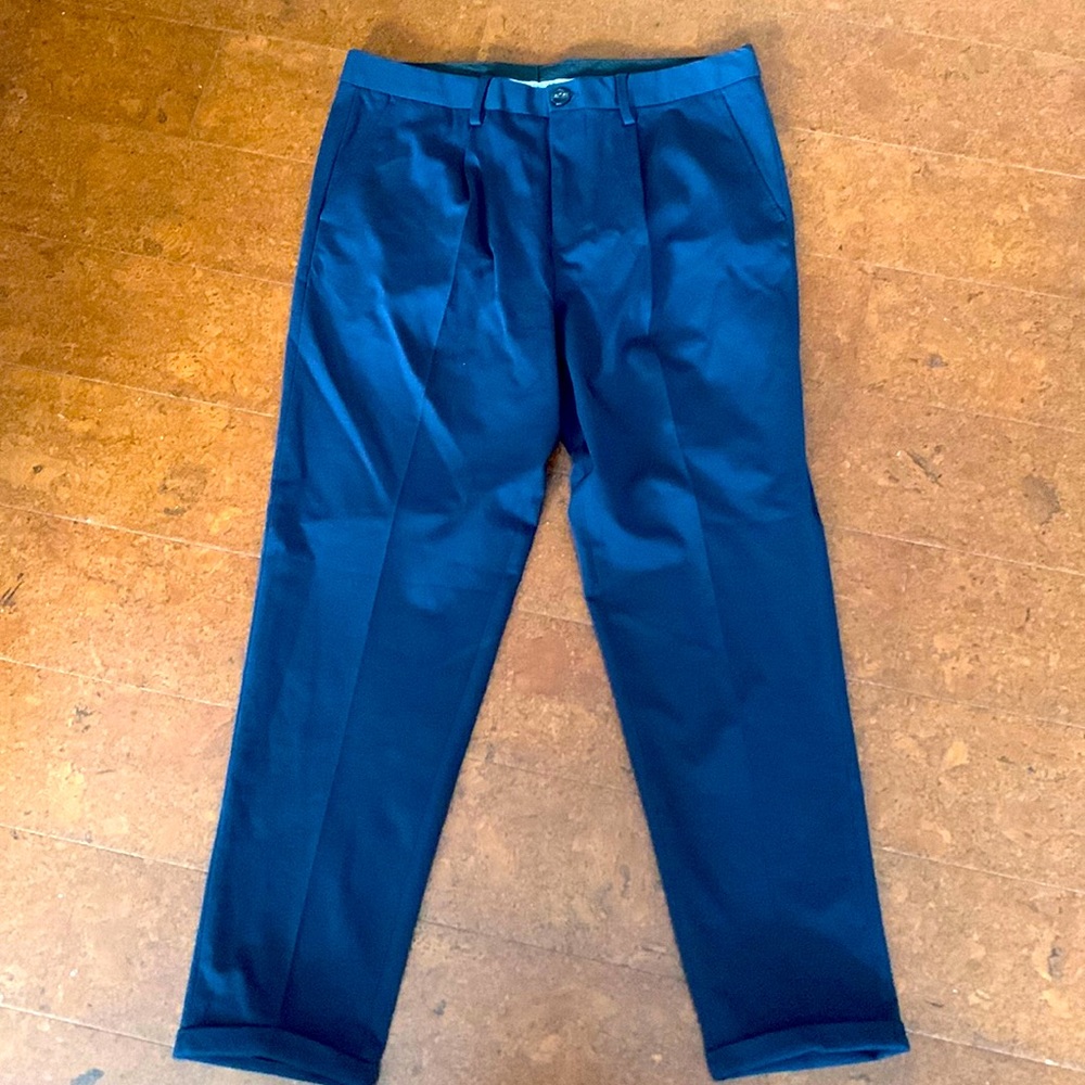 Navy blue Mens dress pant